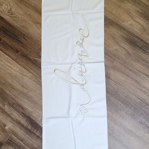 NWT Gymshark X Whitney Simmons V3 Sweat Towel